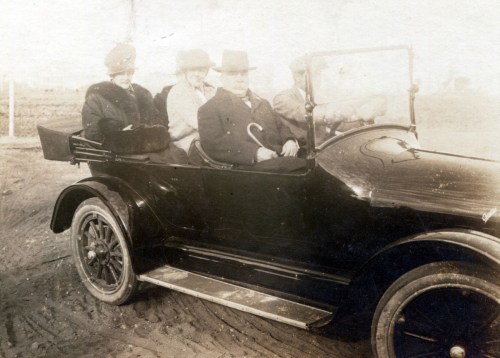 blog Manuel Moyano y Delia en auto